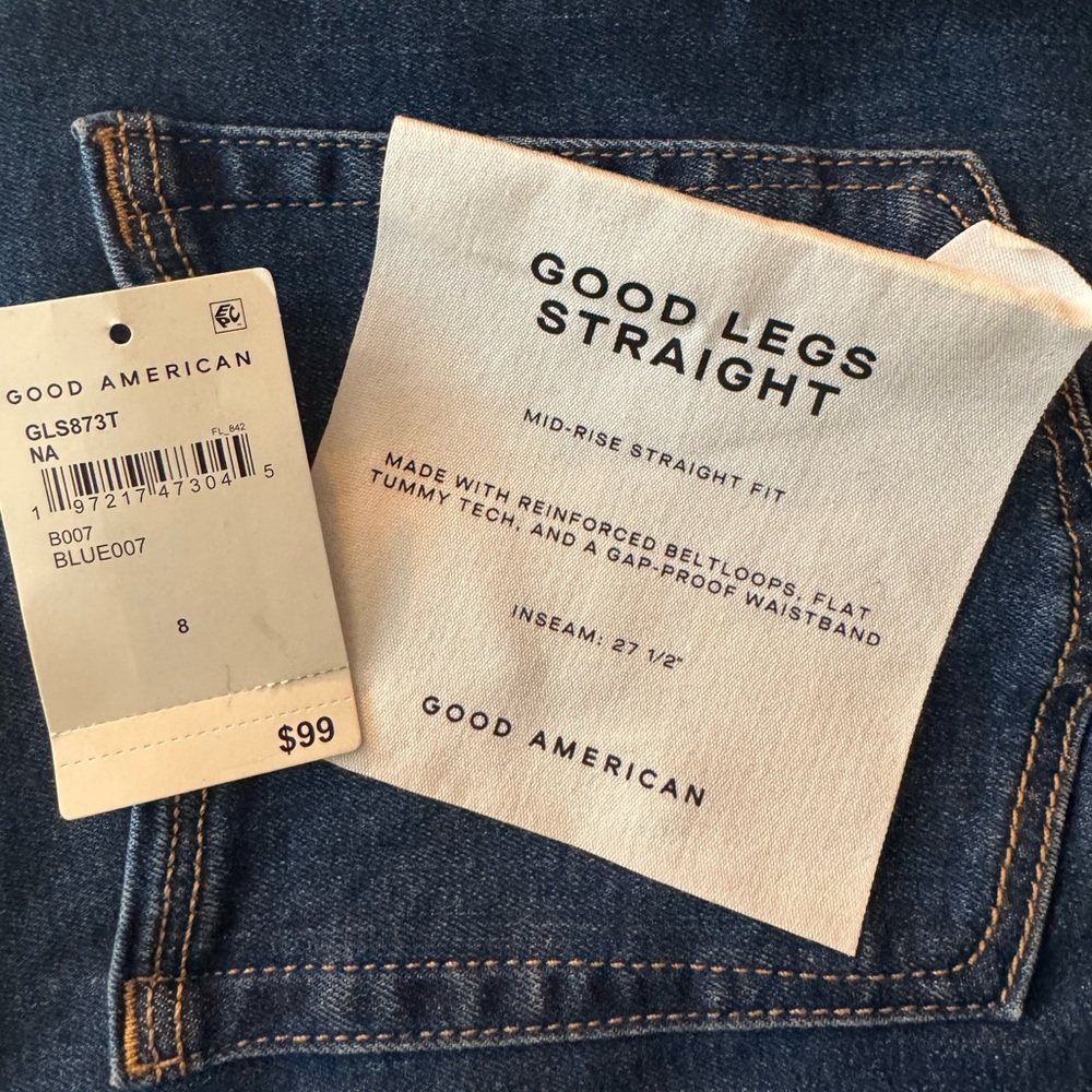 NwT Good American good legs Straight Jeans